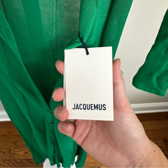 Jacquemus
ribbed-panel off-shoulder dress green size fr34- US 2. NWT - Picture 7 of 8